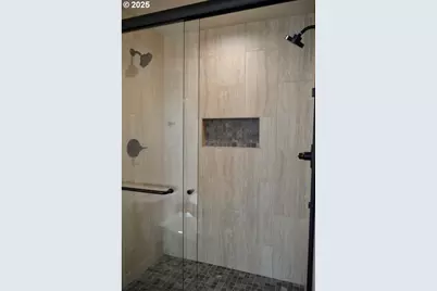 2957 Sylvan Dr, Grants Pass, OR 97527 - Photo 25