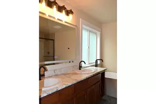 2957 Sylvan Dr, Grants Pass, OR 97527 - Photo 15