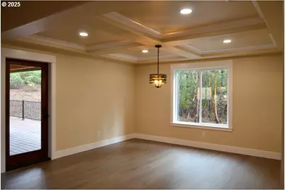 2957 Sylvan Dr, Grants Pass, OR 97527 - Photo 5