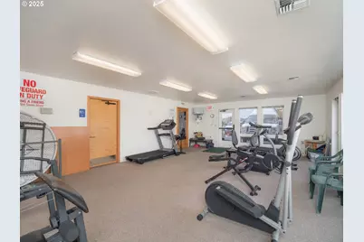 633 Highland Vista Ln, Roseburg, OR 97471 - Photo 17