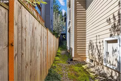 7856 SW 31st Ave #7, Portland, OR 97219 - Photo 31