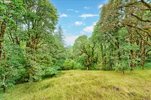 7210 NW Grandview Dr, Corvallis, OR 97330 - Photo 3