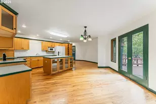 7210 NW Grandview Dr, Corvallis, OR 97330 - Photo 9