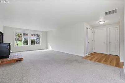 21634 SW Columbia Dr, Tualatin, OR 97062 - Photo 13