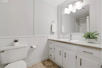 21634 SW Columbia Dr, Tualatin, OR 97062 - Photo 33