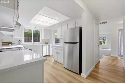 21634 SW Columbia Dr, Tualatin, OR 97062 - Photo 19