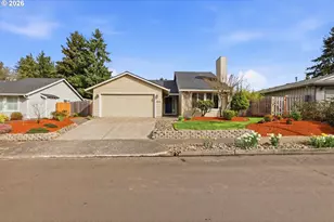 21634 SW Columbia Dr, Tualatin, OR 97062 - Photo 5