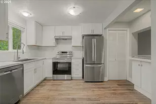 29470 SW Volley St, Wilsonville, OR 97070 - Photo 9