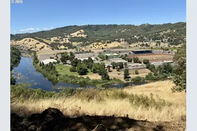 0 SE Strong Ave, Roseburg, OR 97470 - Photo 17