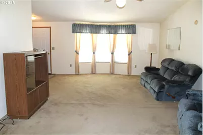 210 N Mountain Blvd, Mount Vernon, OR 97865 - Photo 7