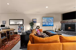 31244 E Collins Lake Rd, Government Camp, OR 97028 - Photo 13