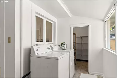 257 W 15th Ave, Eugene, OR 97401 - Photo 15
