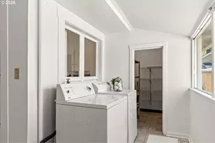 257 W 15th Ave, Eugene, OR 97401 - Photo 15