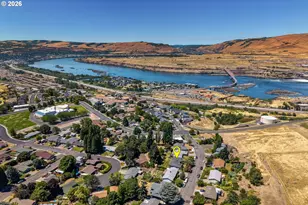 527 Summit Ridge Dr, The Dalles, OR 97058 - Photo 37