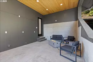 12 Hidalgo St, Lake Oswego, OR 97035 - Photo 37