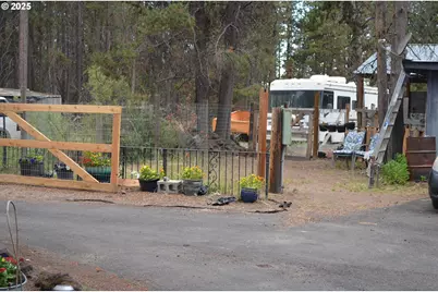 136028 Highway 97, Crescent, OR 97733 - Photo 29