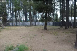 136028 Hwy 97, Crescent, OR 97733 - Photo 39