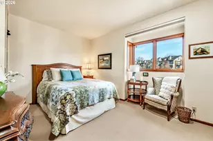 574 Wimbledon Ct, Eugene, OR 97401 - Photo 31