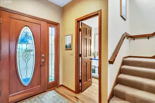 574 Wimbledon Ct, Eugene, OR 97401 - Photo 5