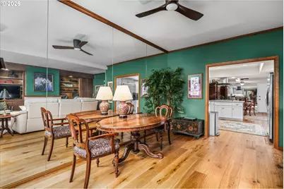 574 Wimbledon Ct, Eugene, OR 97401 - Photo 11