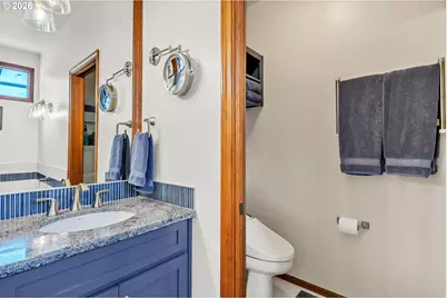 574 Wimbledon Ct, Eugene, OR 97401 - Photo 41