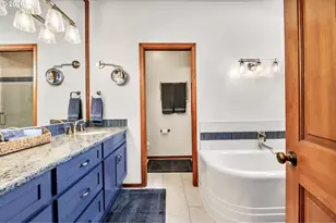 574 Wimbledon Ct, Eugene, OR 97401 - Photo 37