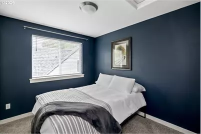 1556 N Holman St, Portland, OR 97217 - Photo 29