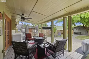 1118 S 4th St, Cottage Grove, OR 97424 - Photo 33