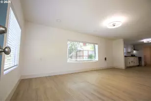 1860 30th St, Florence, OR 97439 - Photo 3
