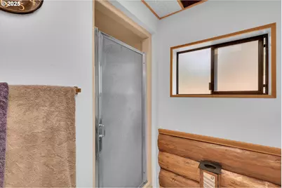 [Address not provided], Scotts Mills, OR 97375 - Photo 29