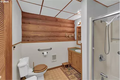 [Address not provided], Scotts Mills, OR 97375 - Photo 15