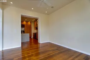 1511 NE Tillamook St, Portland, OR 97212 - Photo 11