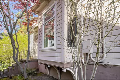 1511 NE Tillamook St, Portland, OR 97212 - Photo 33