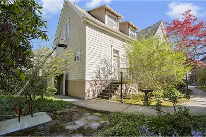 1511 NE Tillamook St, Portland, OR 97212 - Photo 31
