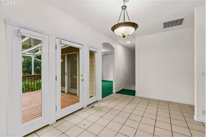 610 Holly Ave, Cottage Grove, OR 97424 - Photo 17