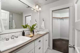 5471 NE 37th Ave, Portland, OR 97211 - Photo 17