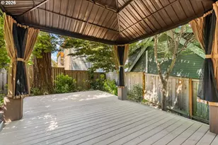 5471 NE 37th Ave, Portland, OR 97211 - Photo 35
