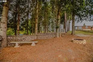 76171 Delena Mayger Rd, Rainier, OR 97048 - Photo 27