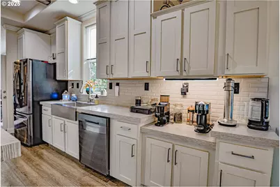 76171 Delena Mayger Rd, Rainier, OR 97048 - Photo 7