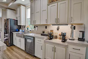 76171 Delena Mayger Rd, Rainier, OR 97048 - Photo 7