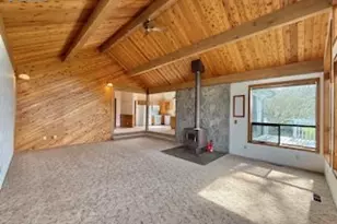 239 Meadowlark Ave, Roseburg, OR 97471 - Photo 5