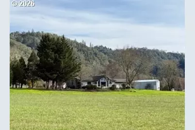 239 Meadowlark Ave, Roseburg, OR 97471 - Photo 41