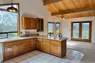 239 Meadowlark Ave, Roseburg, OR 97471 - Photo 9