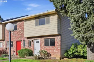 1795 NE 19th St, Gresham, OR 97030 - Photo 3