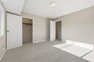 1795 NE 19th St, Gresham, OR 97030 - Photo 19