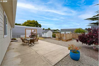 691 Seabird Dr, Bandon, OR 97411 - Photo 9