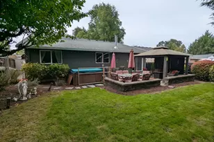 430 N 1st St, Carlton, OR 97111 - Photo 23