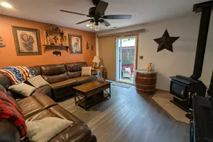 430 N 1st St, Carlton, OR 97111 - Photo 9