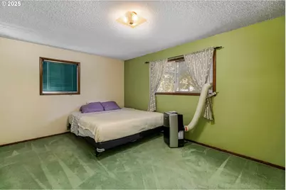 3295 Camellia Dr S, Salem, OR 97302 - Photo 17