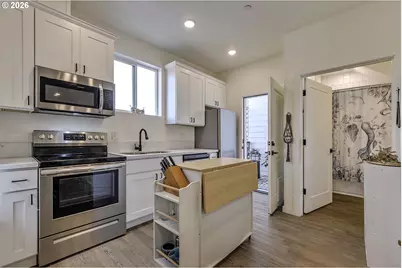 7360 N Atlantic Ave #1, Portland, OR 97217 - Photo 11